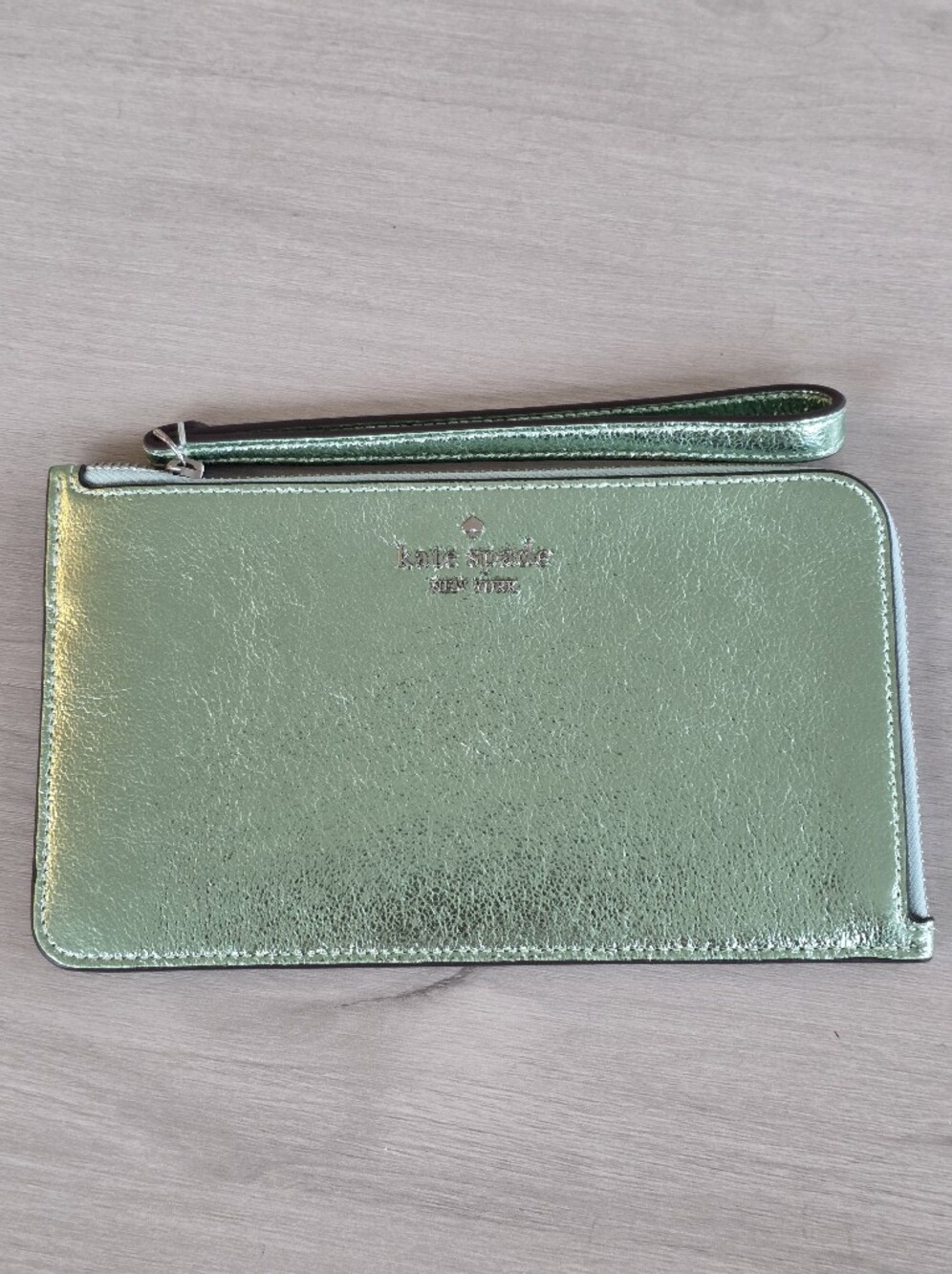 Kate Spade Lucy L-Zip Wristlet Metallic Seawater Green